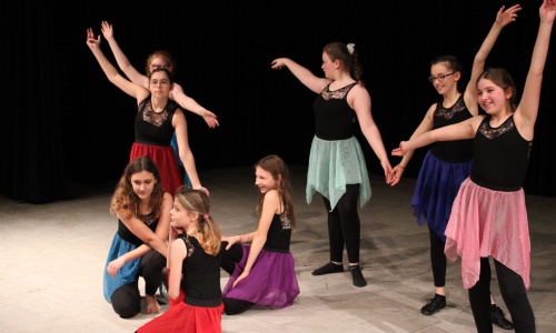 Stowupland High School pupils perform Winter Showcase